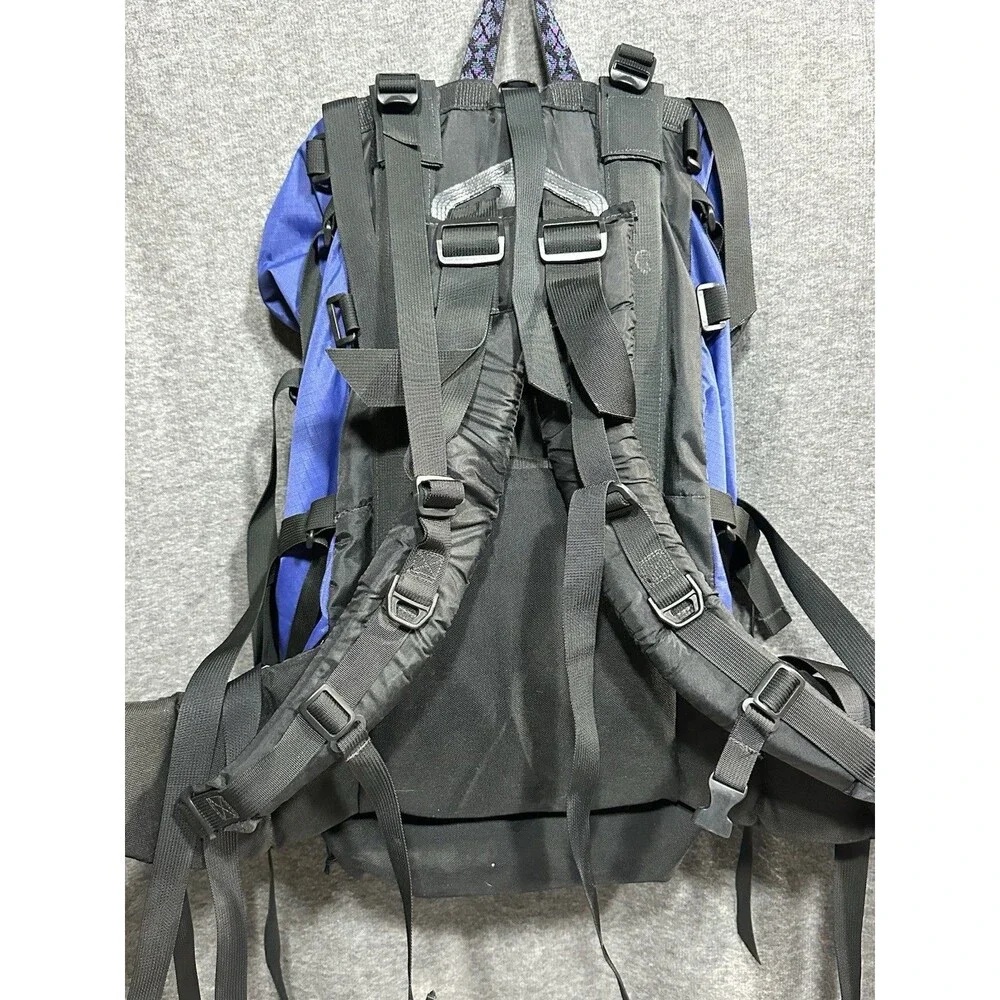 Vintage 90’s MEI Hiking Nylon Backpack Blue Black 70L Mountain Equipment Inc